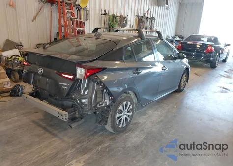 2022 Toyota Prius Xle Awd-E z USA, uszkodzony, nr VIN JTDL9MFU8N3040157